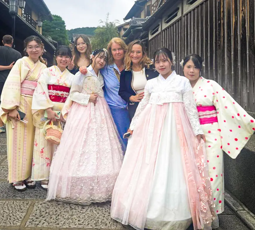  OptimizedImage,,,Optimized